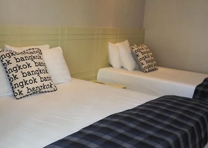Chomm House 3*