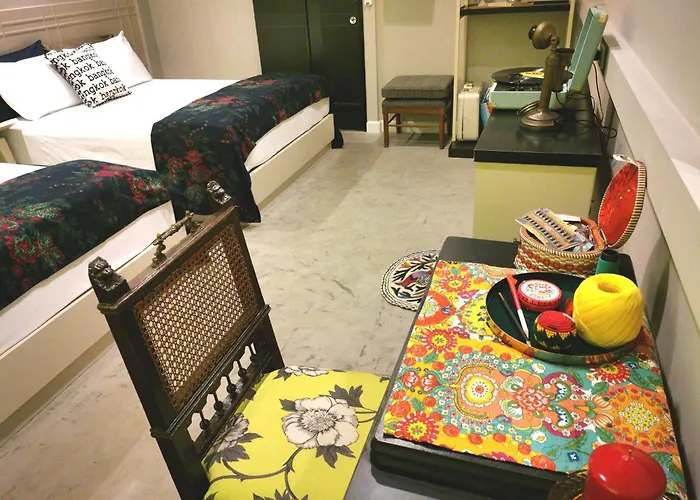 Chomm House 3*