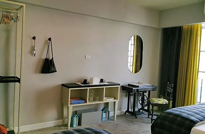 Chomm House 3*